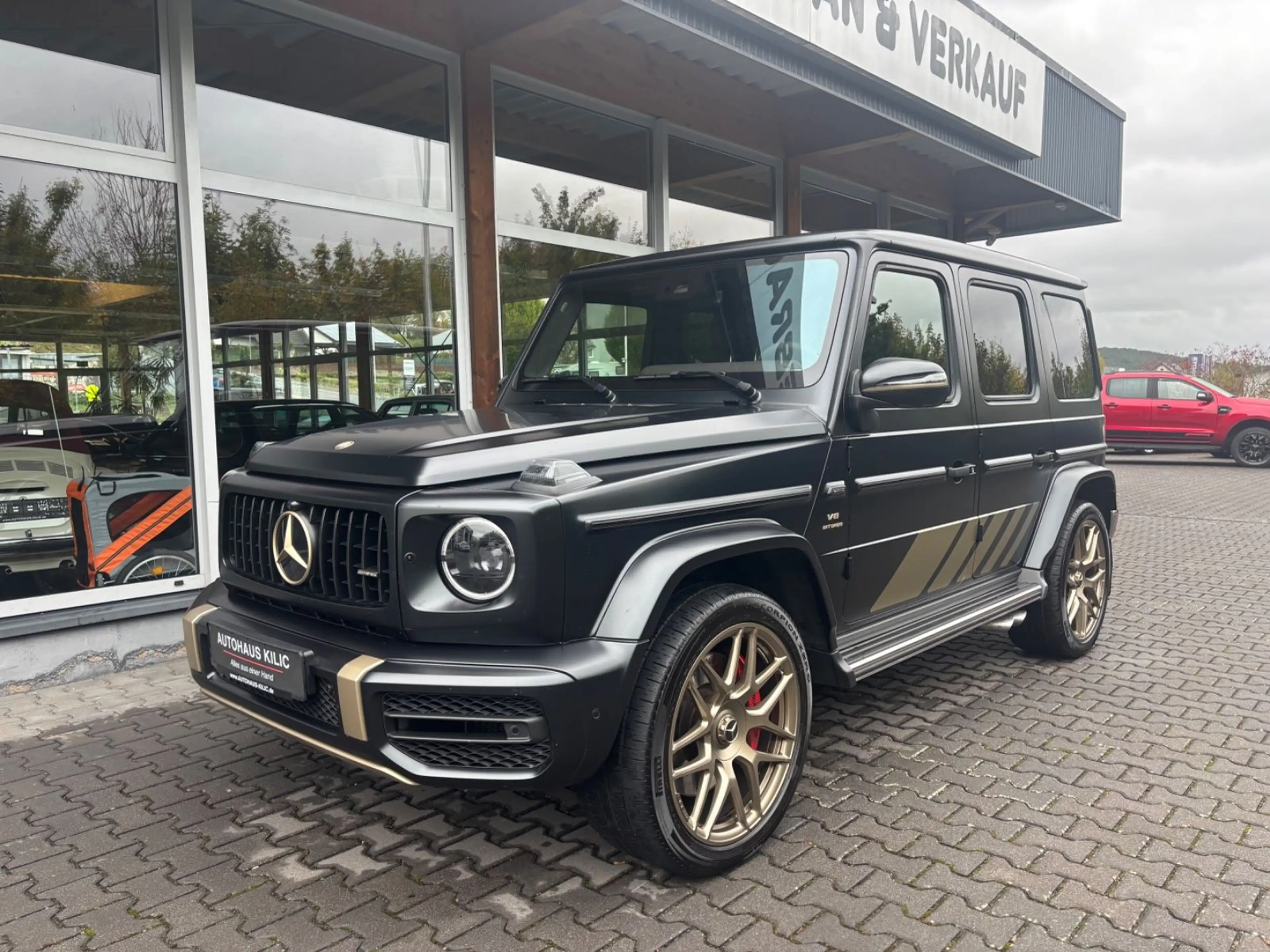 Mercedes-Benz G 63 AMG G63 AMG Grand Edition limited Fond Entertainment — photo 3