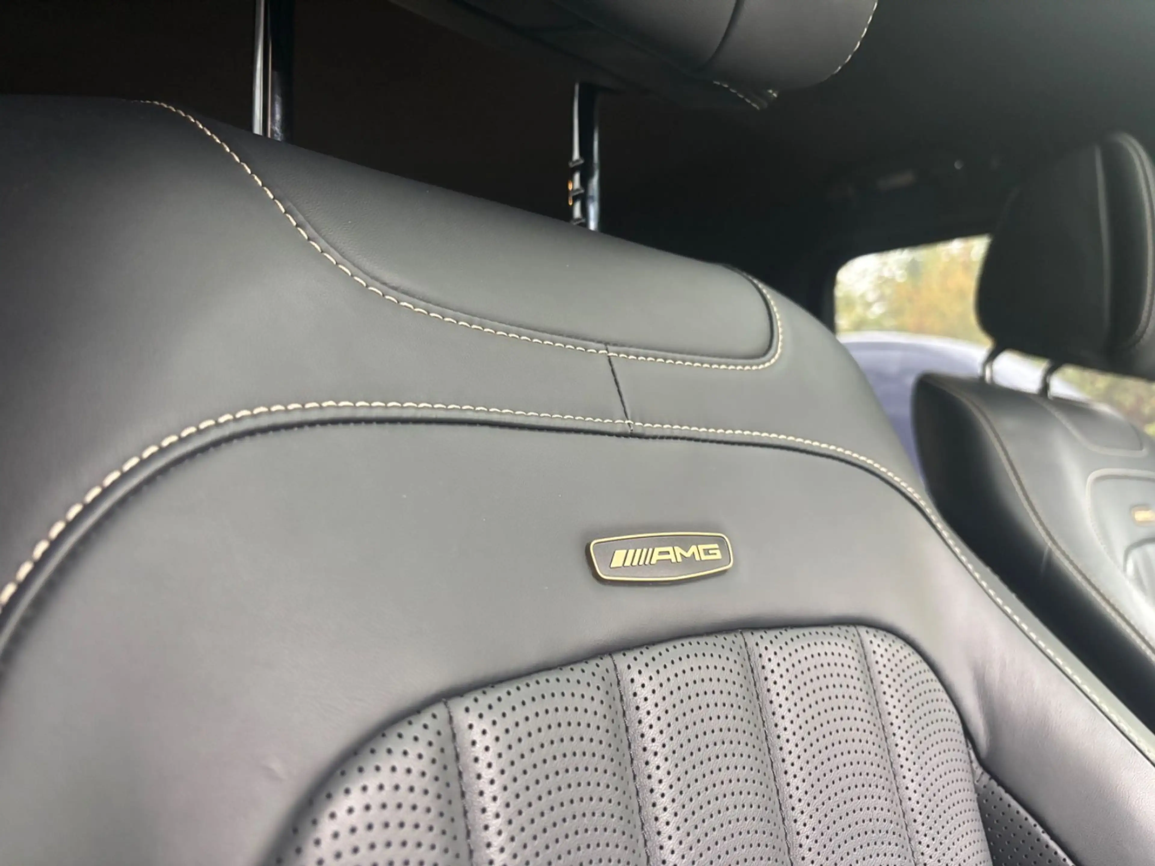 Mercedes-Benz G 63 AMG G63 AMG Grand Edition limited Fond Entertainment — photo 17