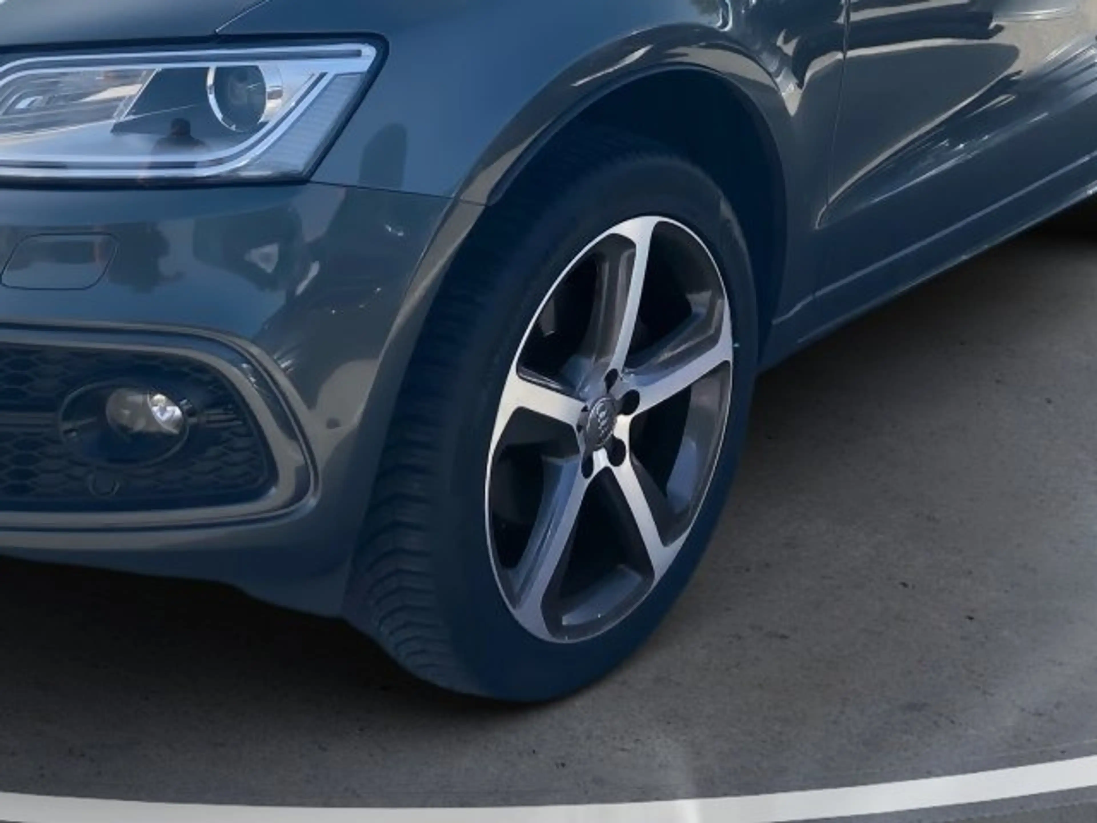Audi Q5 2,0 TDI quattro S — photo 6