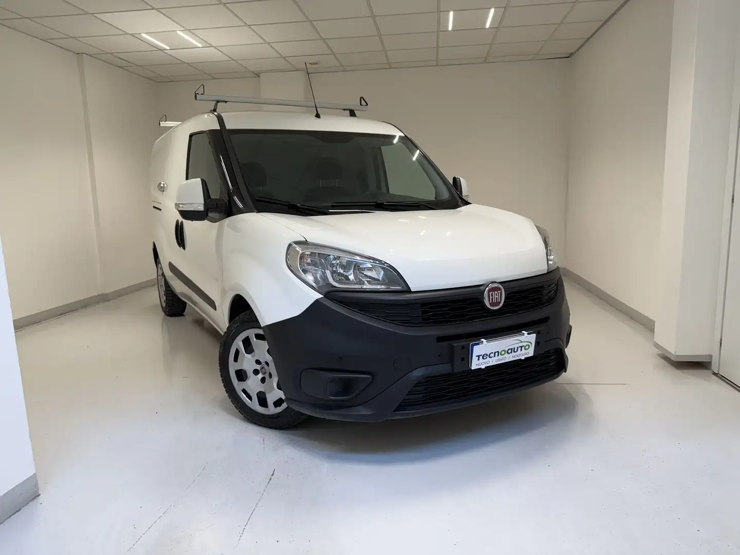 Fiat Doblo 1.6 MJT 105CV PL-TN Cargo Maxi Lamierato SX Bianco - 2