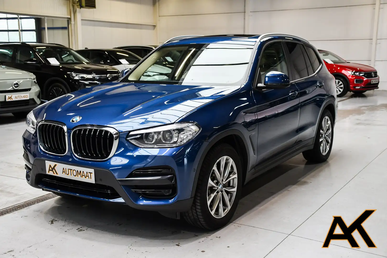 BMW X3 X3 xDrive30e Aut. xLine - NAVI / PANO / CAMERA /CC Bleu - 1