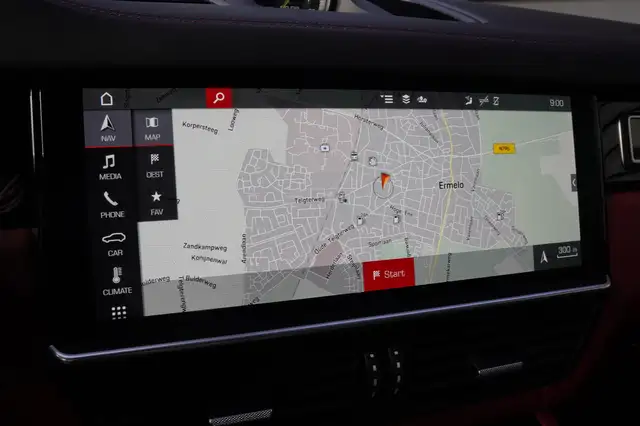 Porsche Cayenne view 6