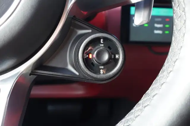 Porsche Cayenne view 15