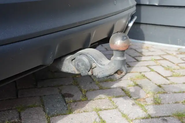 Porsche Cayenne view 10