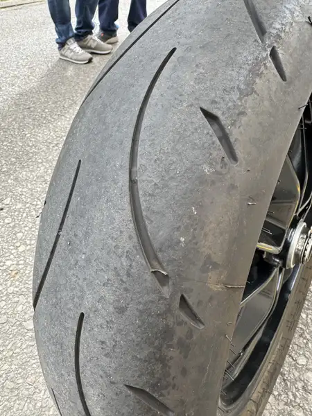 Ducati Monster 1100 - foto 8