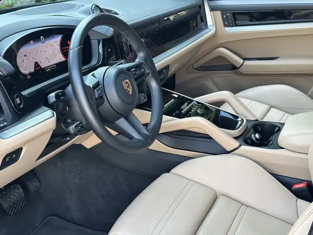 Porsche Cayenne E Hybrid Coupe KREIDE BEIGE*SPORTDESIGN*22 SPORT