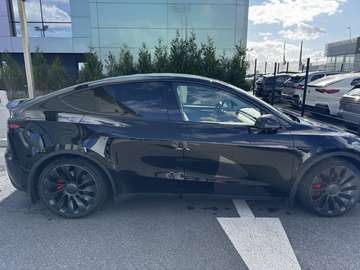 tesla model ybpeeformance