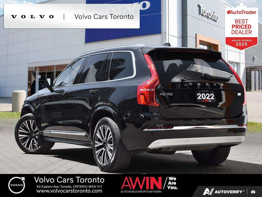 2022 Volvo XC90 T8 eAWD PHEV Inscription Expression Extended Range alt 4