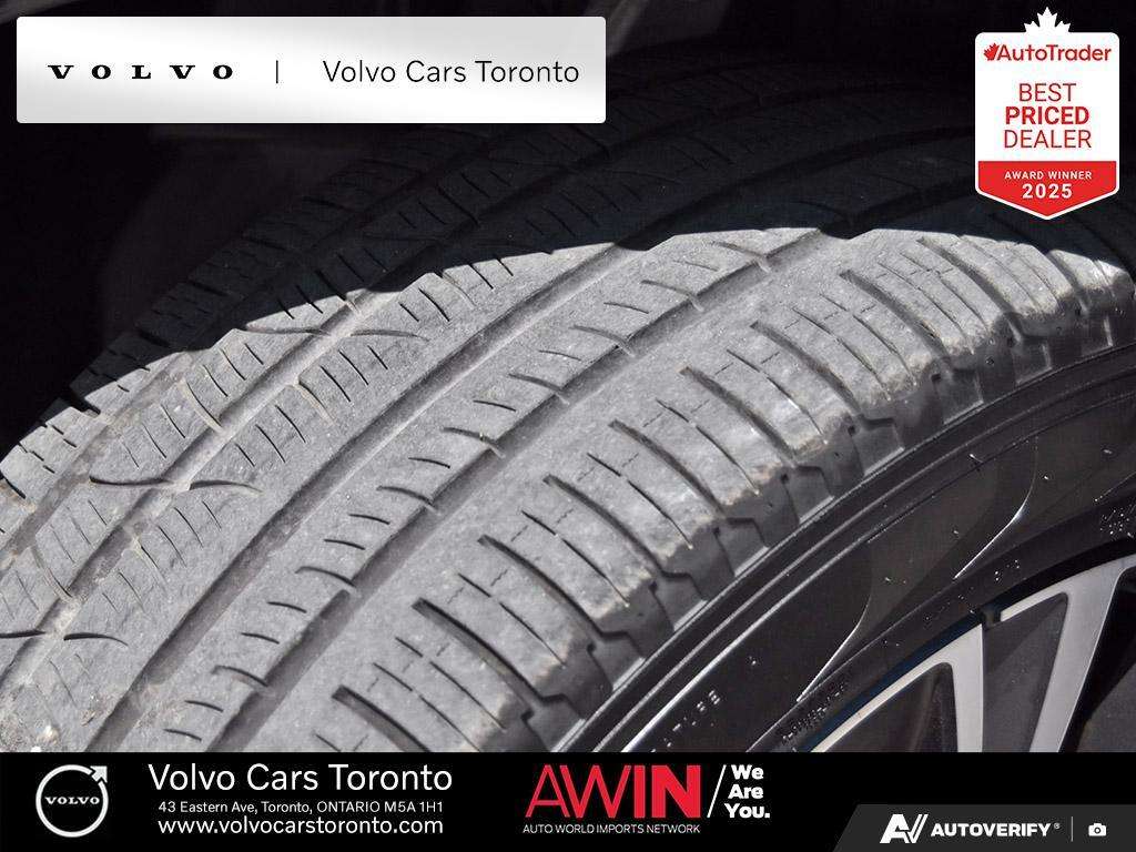 2022 Volvo XC90 T8 eAWD PHEV Inscription Expression Extended Range thumb 7