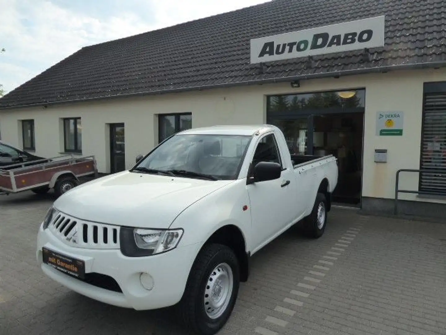 Mitsubishi L200 Inform Einzelkabine 4WD Weiß - 1