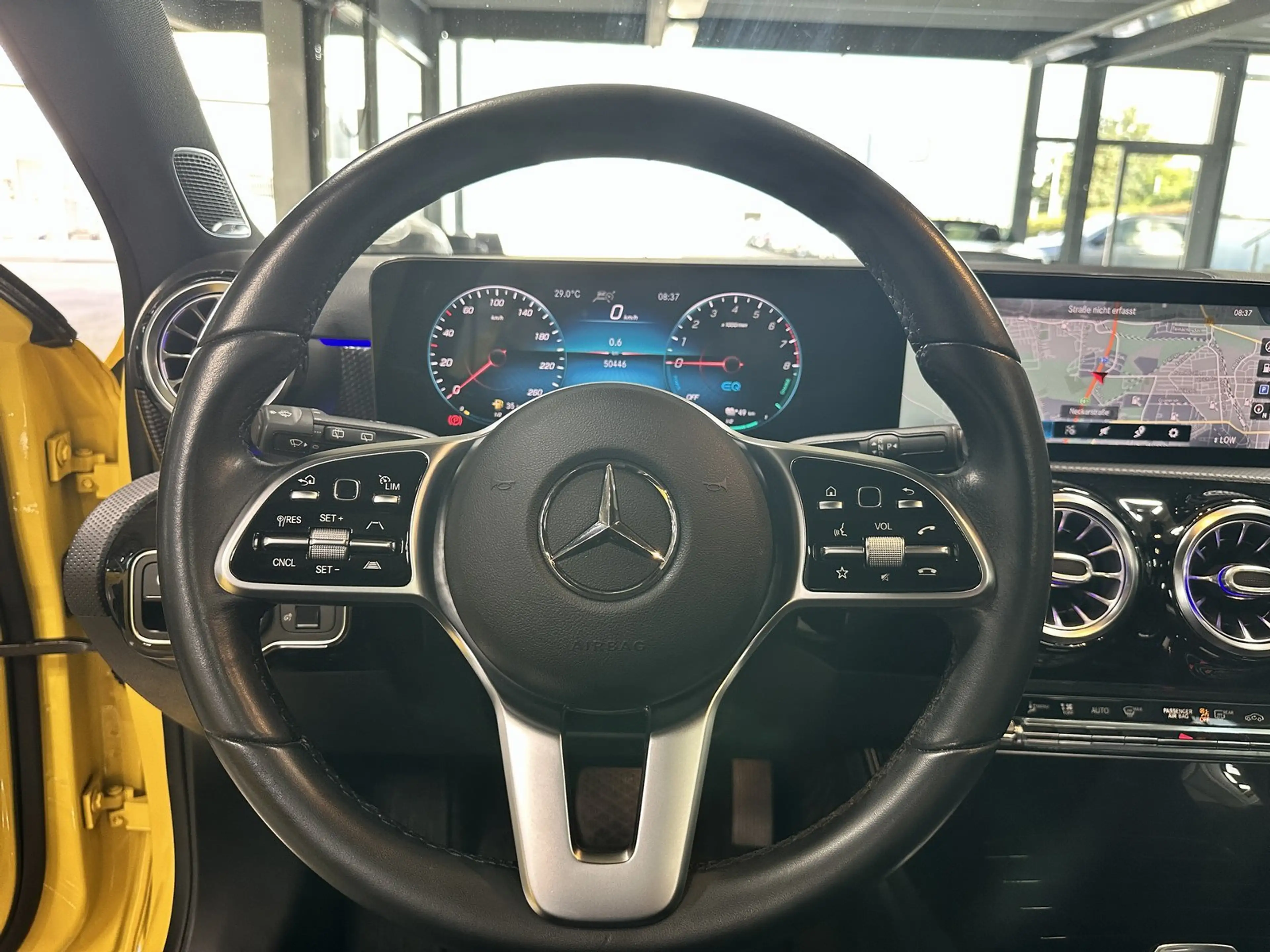 Mercedes-Benz A 250 e Progr. AHK DISTRONIC PANODACH+SITZKLIMA++ — photo 15