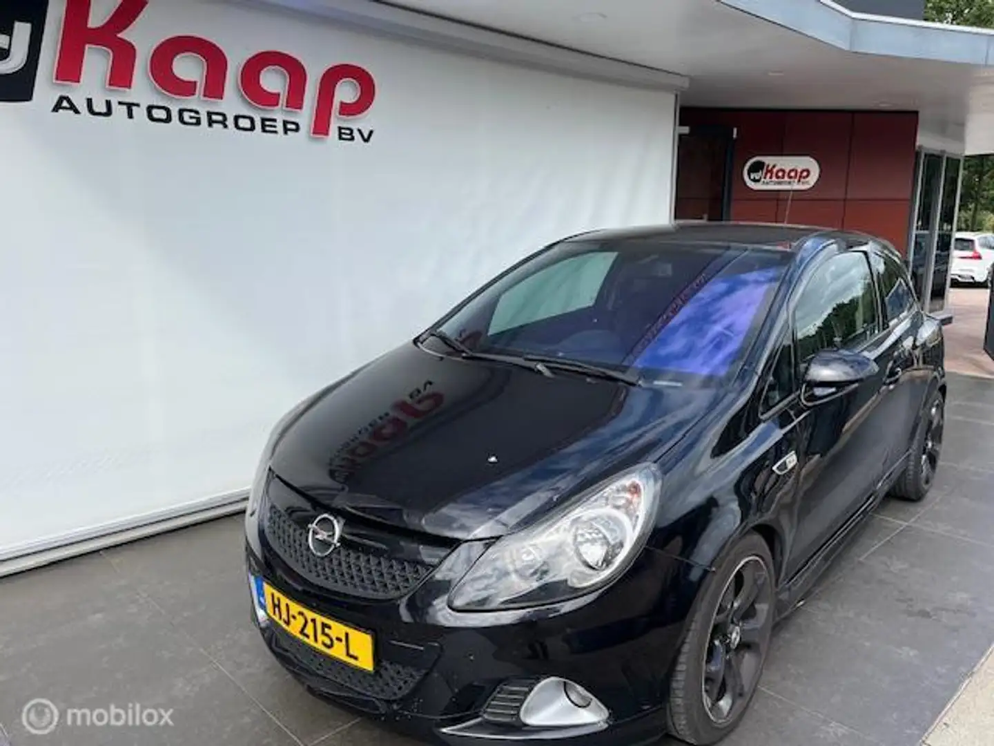 Opel Corsa 1.6-16V T OPC Noir - 2