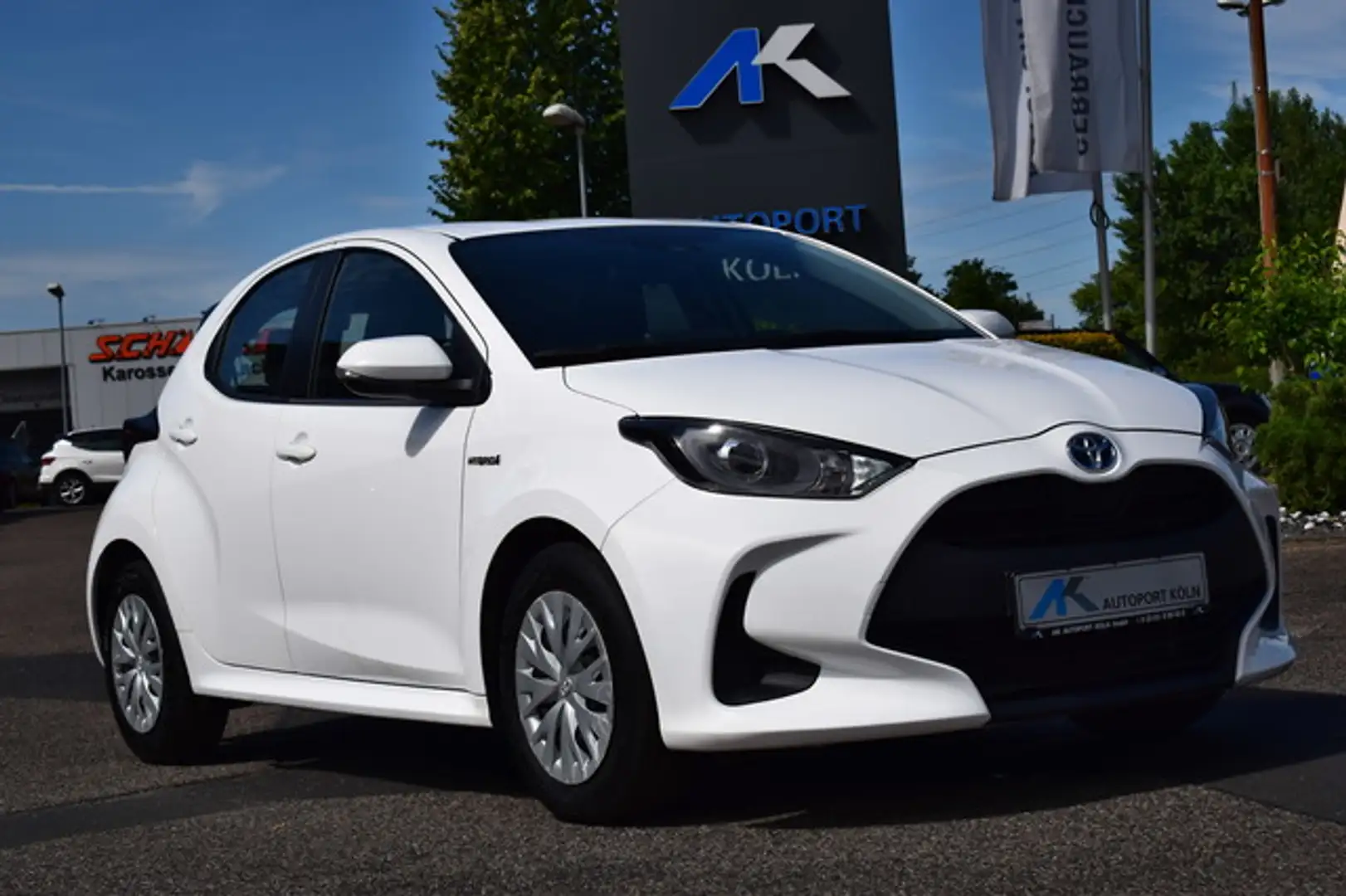 Toyota Yaris Hybrid Business Edition*Navi*Kamera* Weiß - 1