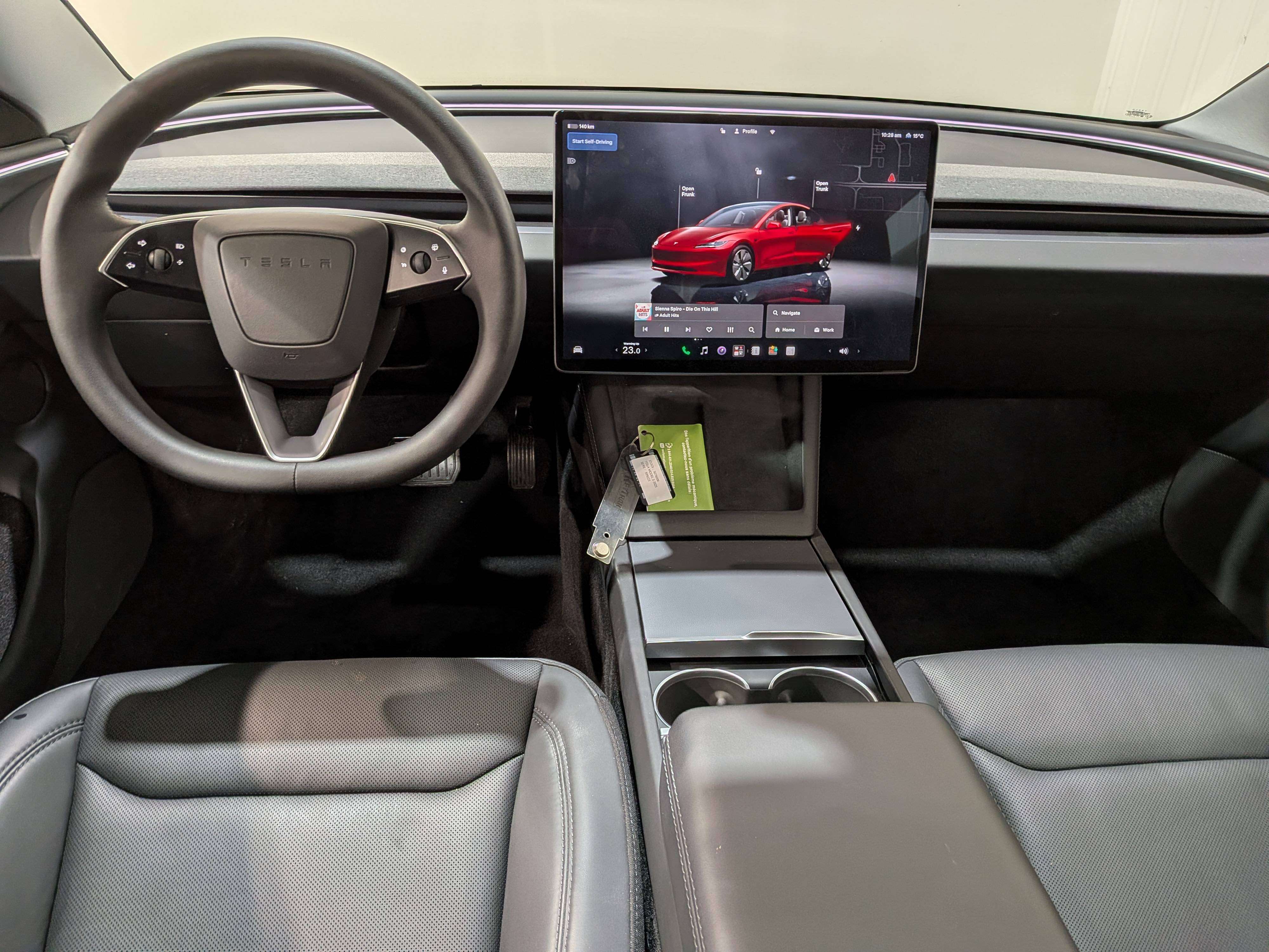 Tesla Model 3 2025
