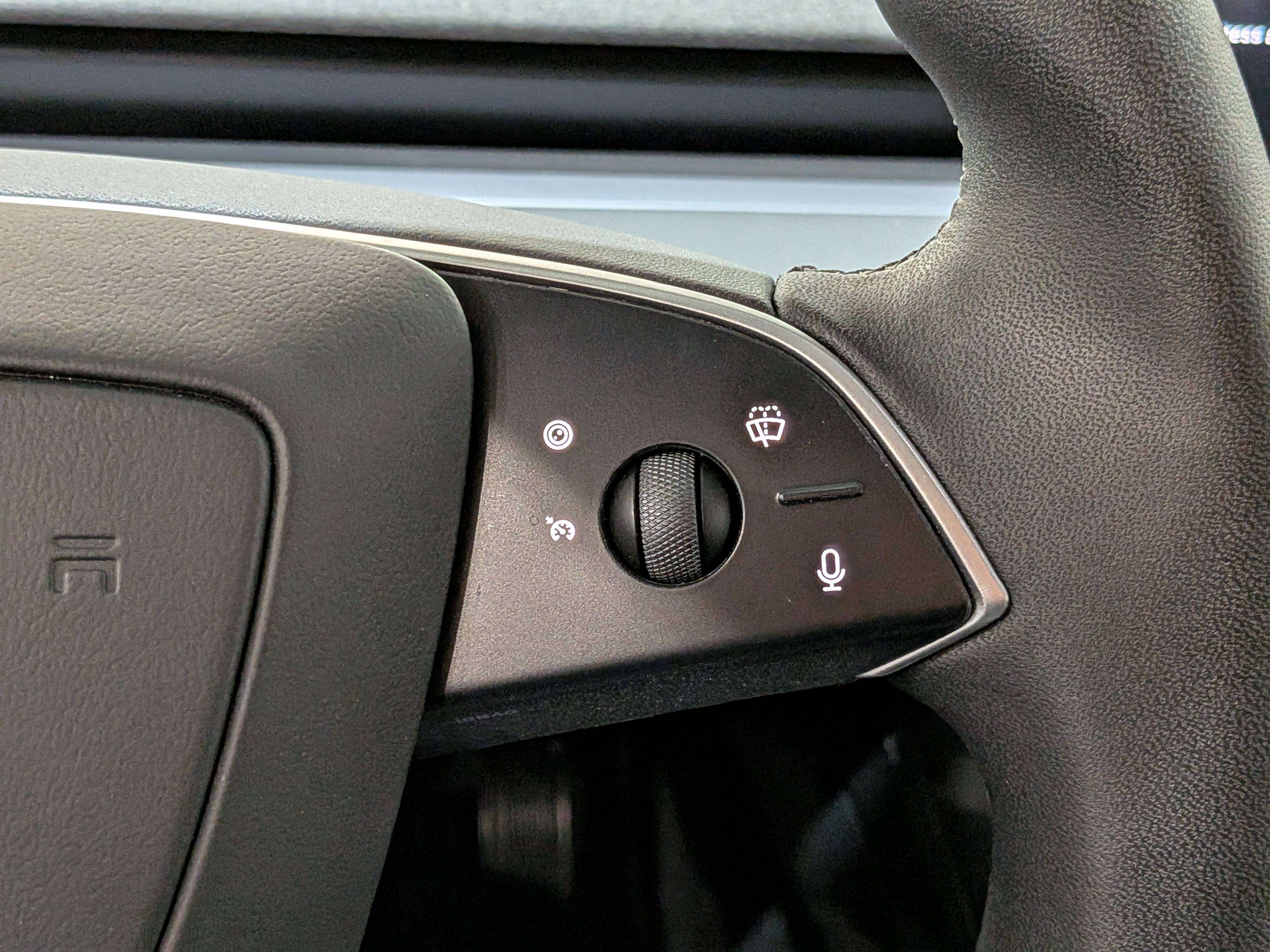 Tesla Model 3 2025