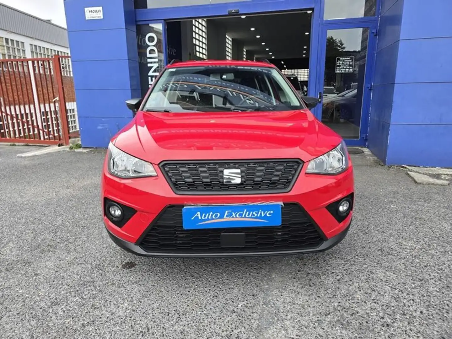 SEAT Arona 1.6 TDI 70kW 95CV Style Ecomotive Rojo - 2