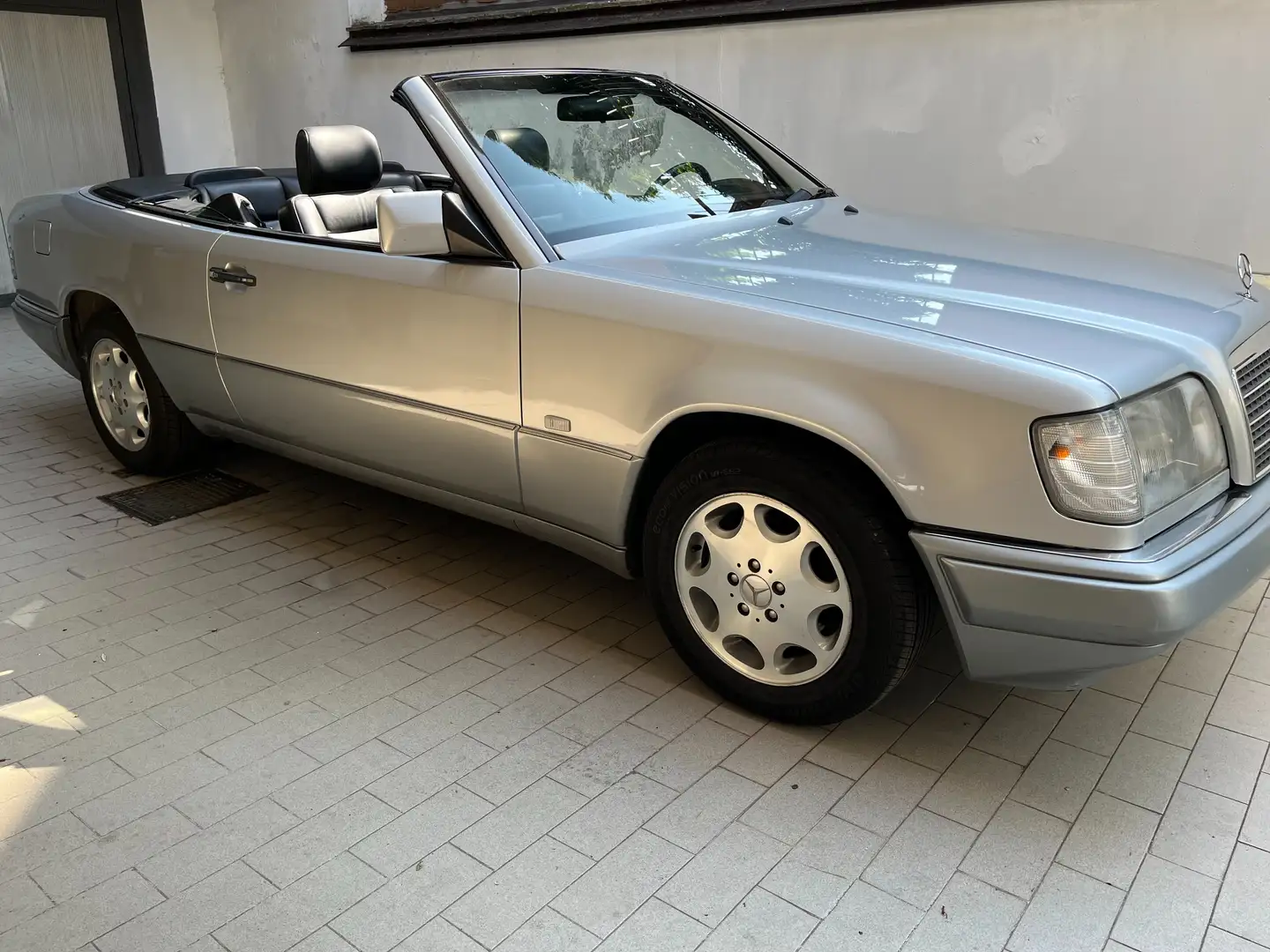 Mercedes-Benz E 200 km 119.000 full  cabriolet Gris - 1