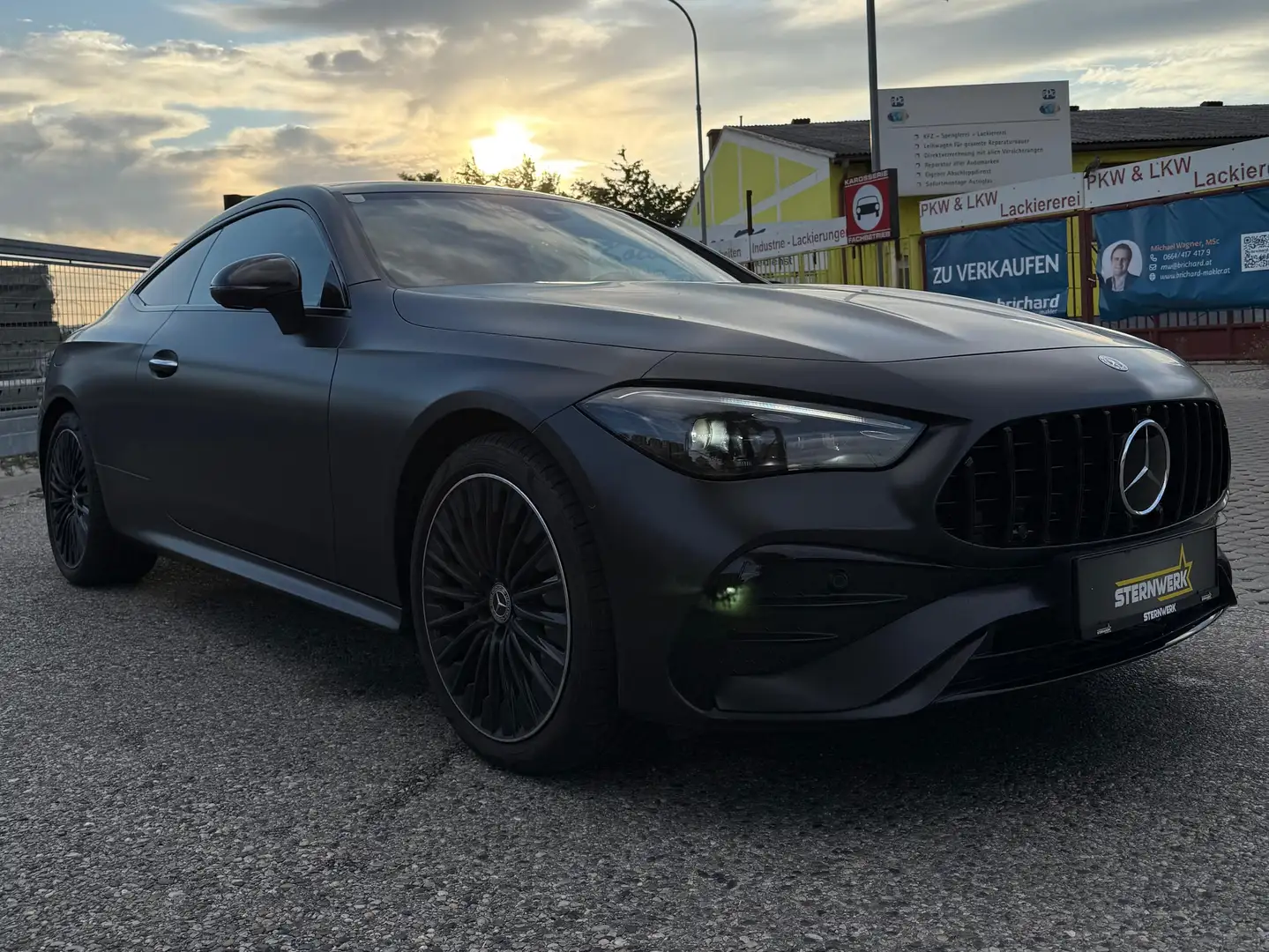 Mercedes-Benz CLE 300 4Matic AMG Line Premium Plus Vollfolierung PPF Schwarz - 2