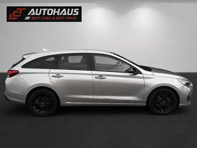 Hyundai I30 view 5