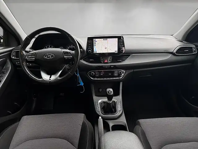 Hyundai I30 view 9