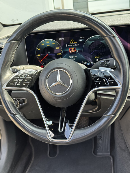 Mercedes-Benz E 220 d Aut.*Schiebedach*Teilleder*Rückfahrkamera* — photo 9