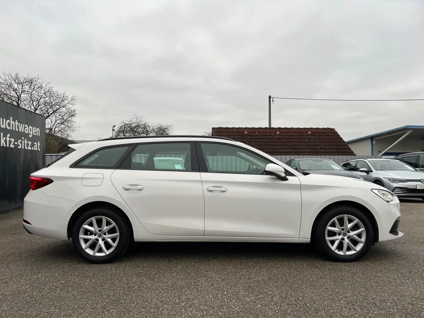 SEAT Leon SP Style 2,0 TDI | ACC/VOLL-LED Weiß - 2