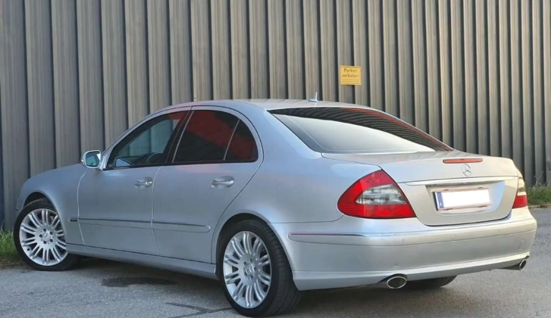Mercedes-Benz E 280 E 280 Avantgarde Sport 4MATIC CDI Aut. Gris - 2