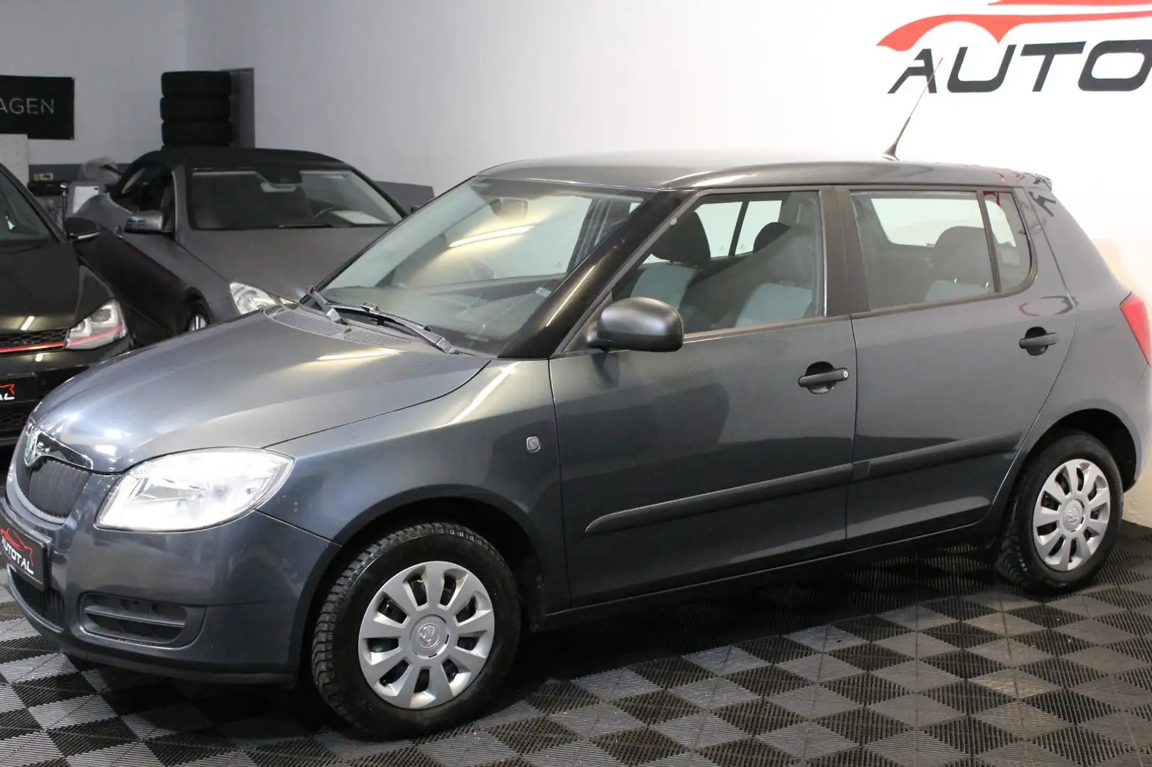 Skoda Fabia Cool Edition*Klima*El.Fenster*1.Hand* Grau - 2