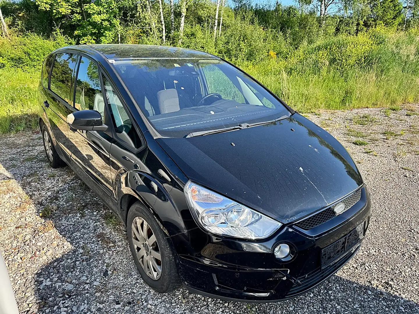 Ford S-Max S-MAX Ambiente 2,0 TDCi DPF Schwarz - 1