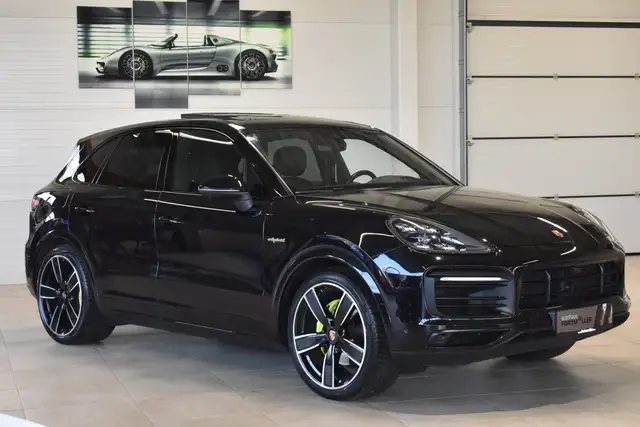 Porsche Cayenne E-Hybrid //22"//Sportabgas//Pano//AHK