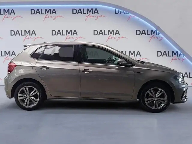 Volkswagen Polo view 6