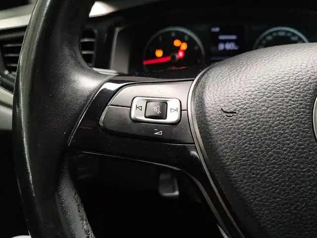 Volkswagen Polo view 16
