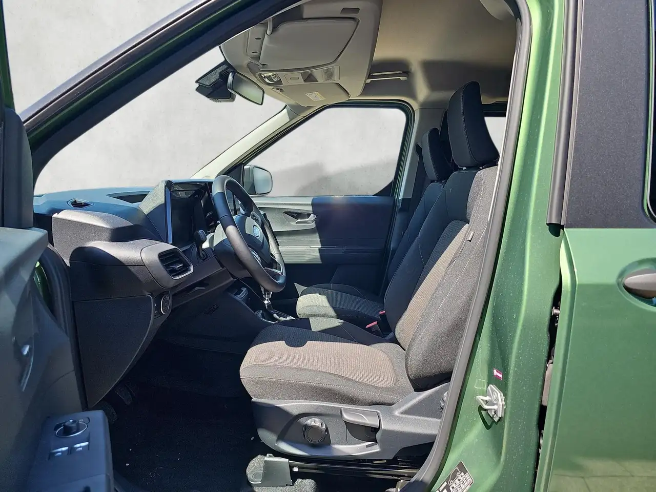 Ford Tourneo Courier 2026 — фото 9