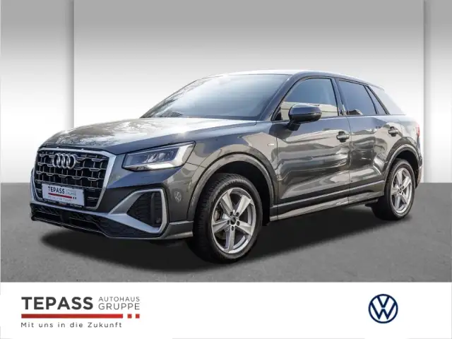 Audi Q2 30 TFSI S line NAVI KLIMA PDC SITZHEIZUNG