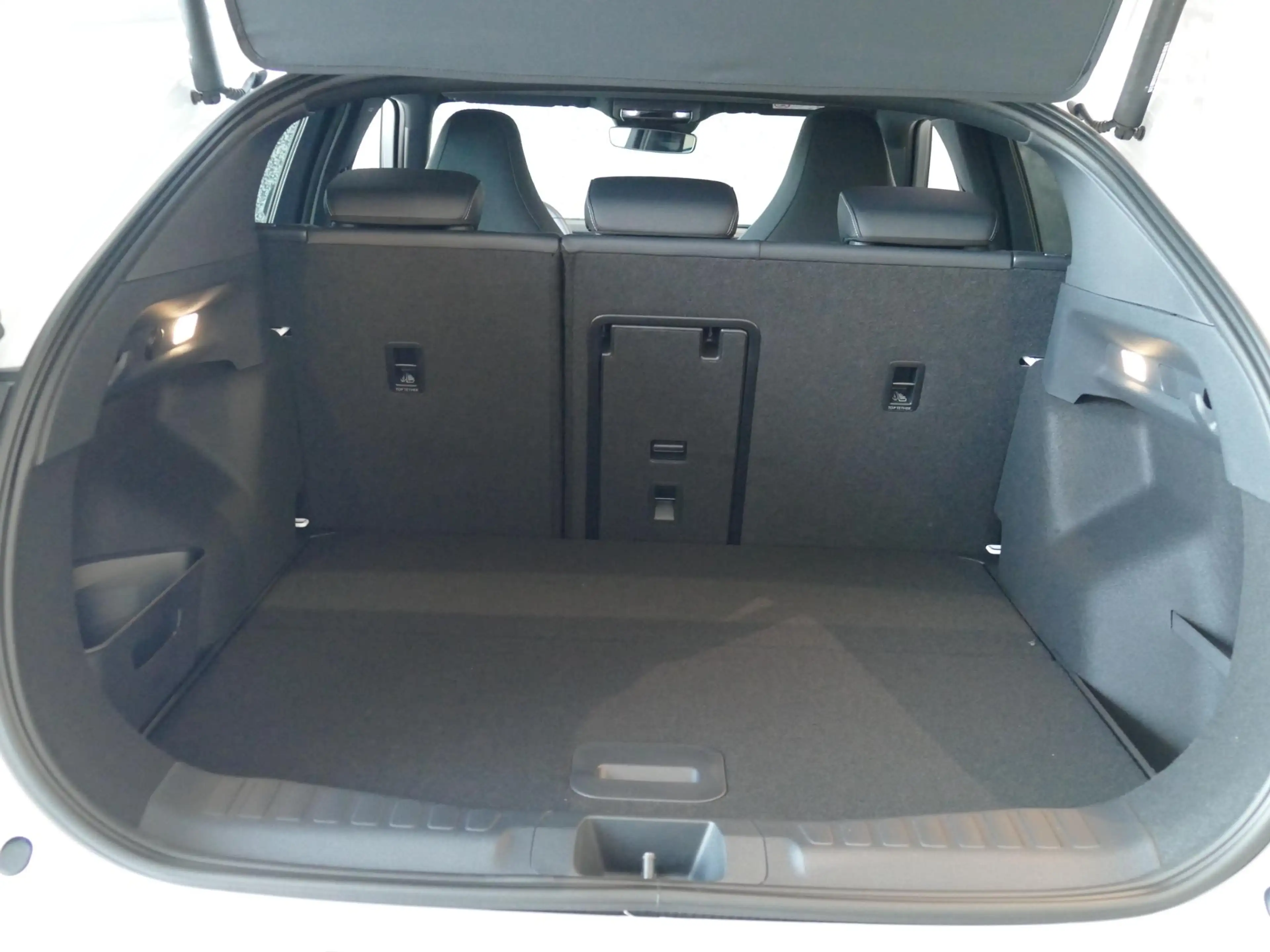 Ford Capri Premium Extended Range RWD 77 kWh | B&O AUDIO | PA — photo 10