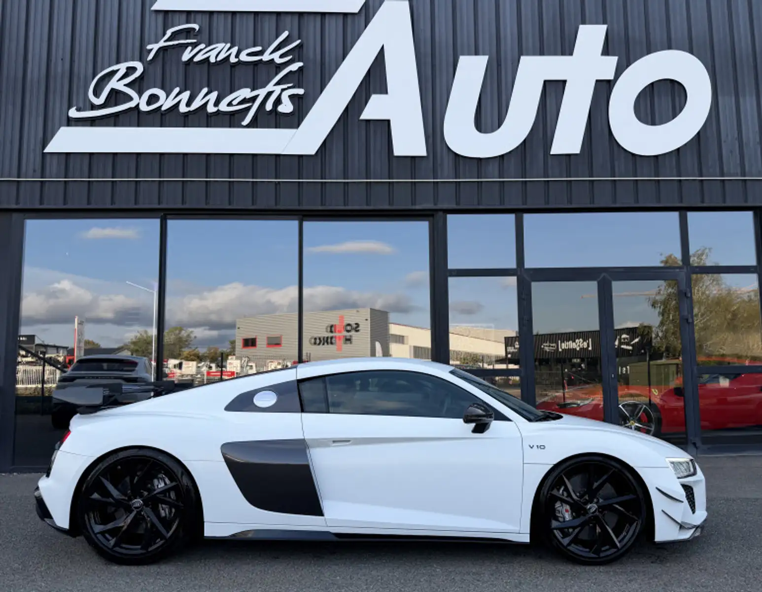 Audi 5.2 V10 Plus 610 Ch Quattro S Tronic 7 / Echappement / Couleur exclusive