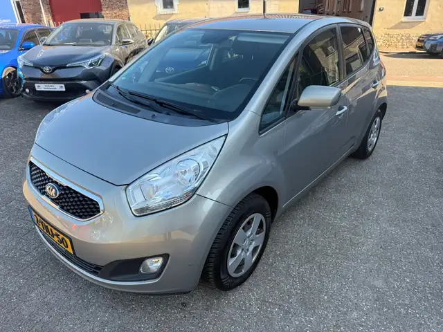 Kia Venga 1.4 CVVT ExecutiveL.