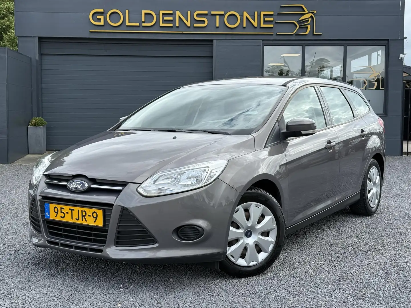Ford Focus Wagon 1.6 EcoBoost Trend 2e Eigenaar,Airco,Trekhaa Marrón - 1