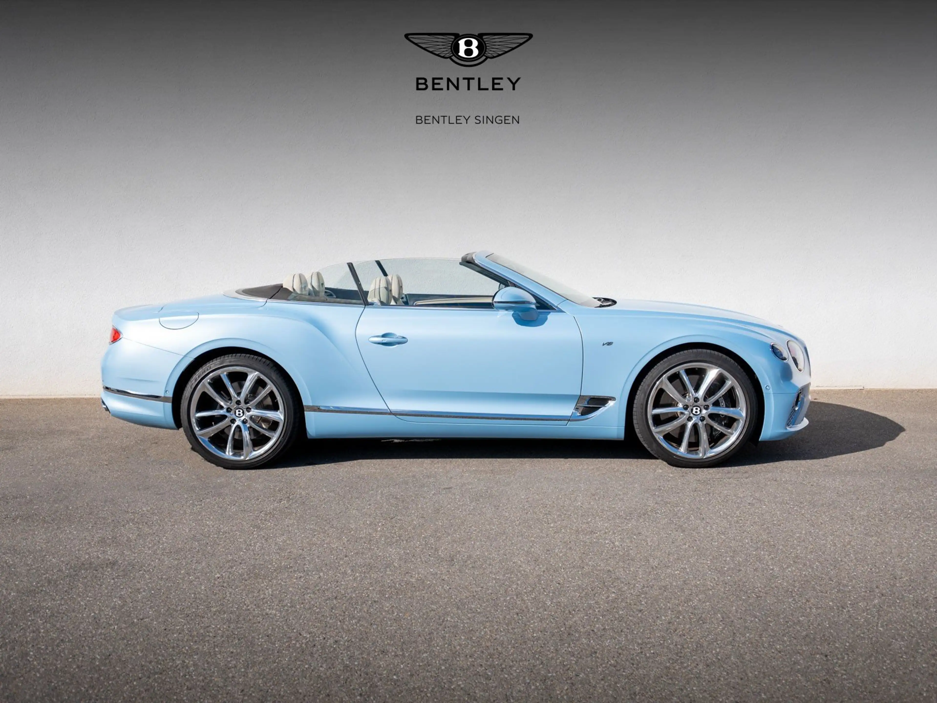 Bentley Continental GTC V8 — photo 2