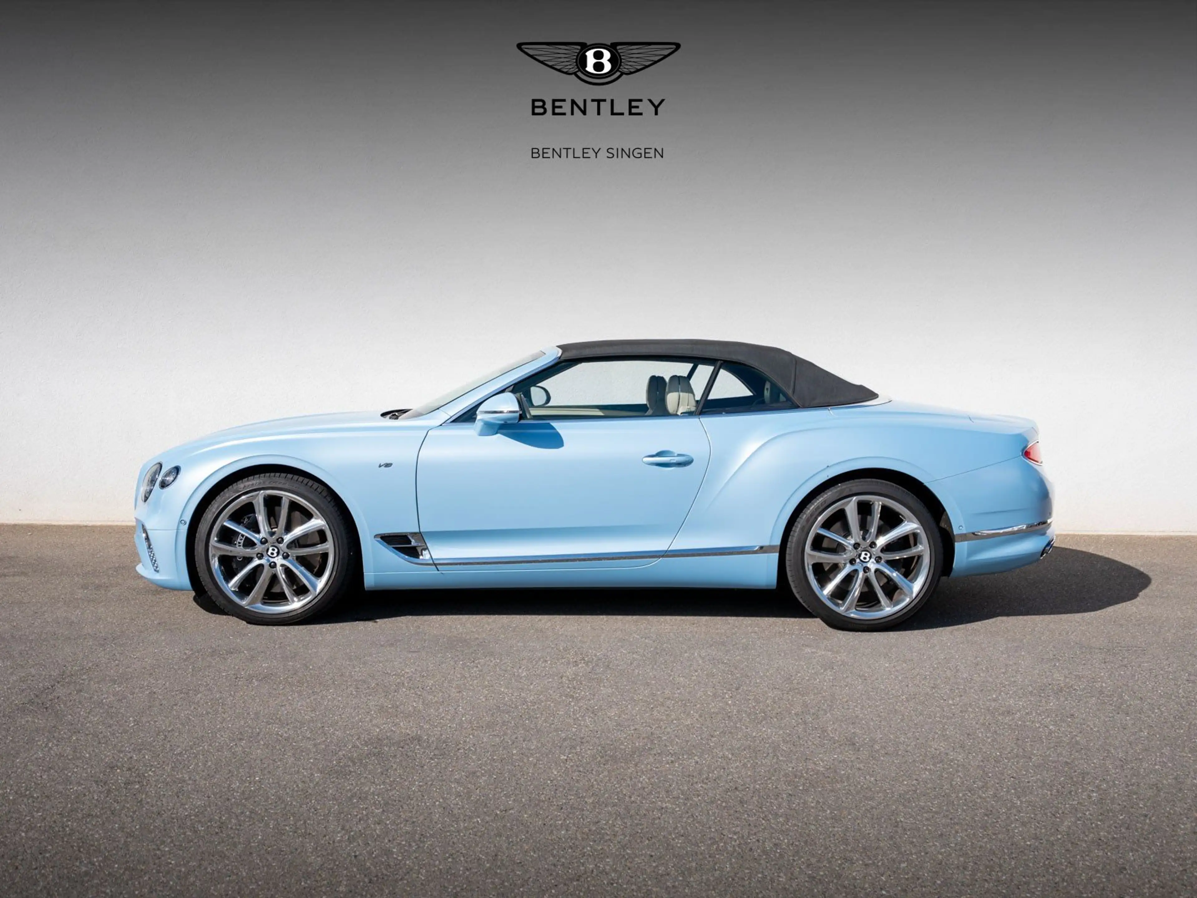 Bentley Continental GTC V8 — photo 7