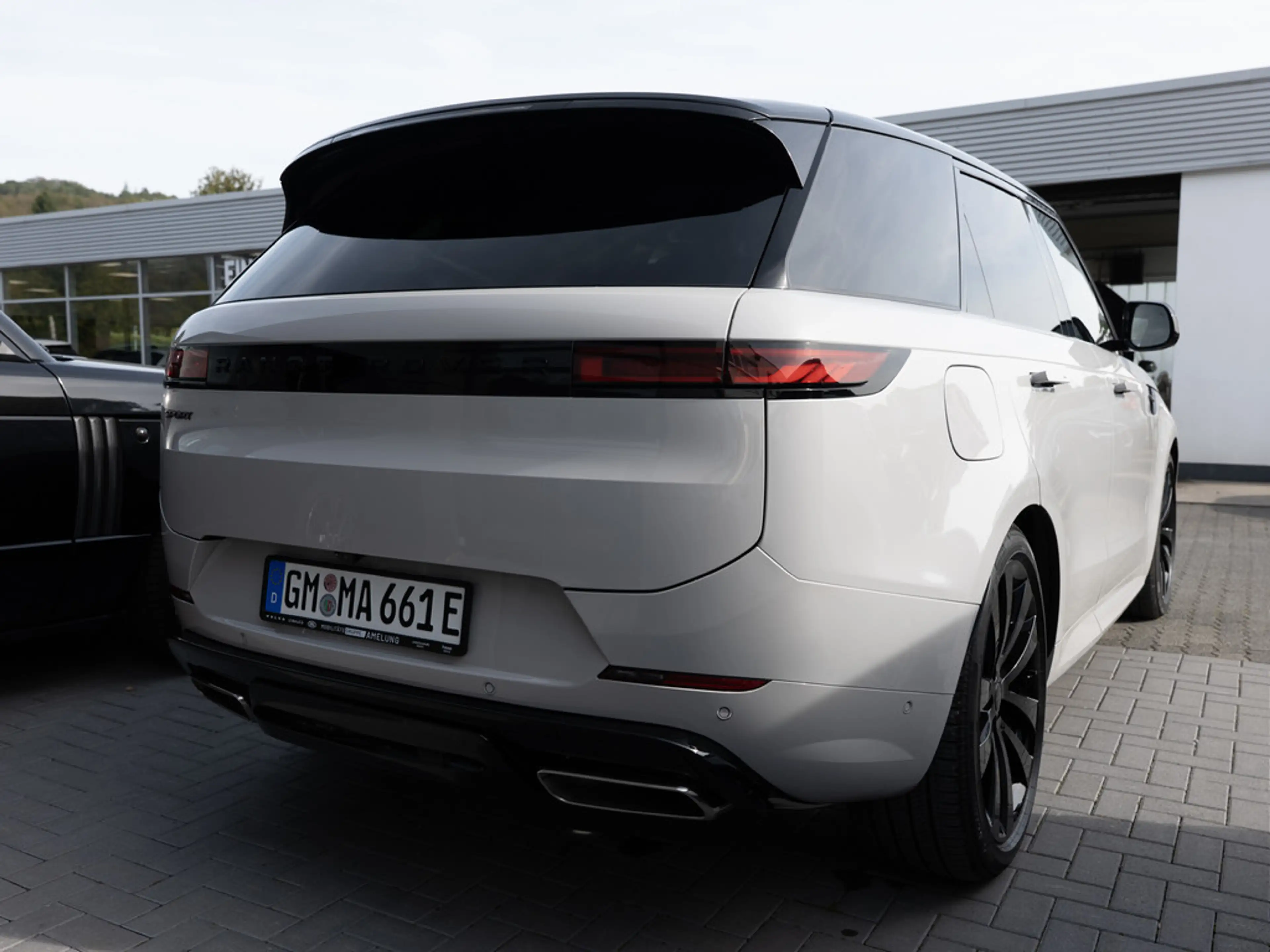 Land Rover Range Rover Sport P550e Autobiography 360° — photo 2