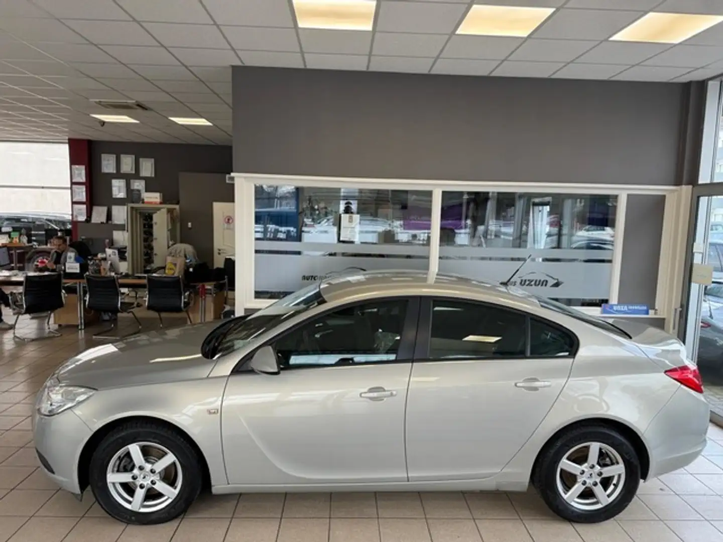 Opel Insignia Limousine  Klima 16-Zoll-Alu 2.Hand Grau - 1