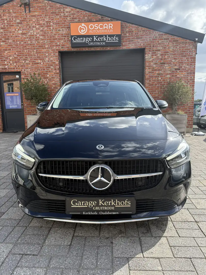 Mercedes-Benz B 180 B 180 d 8G-DCT facelift Zwart - 1