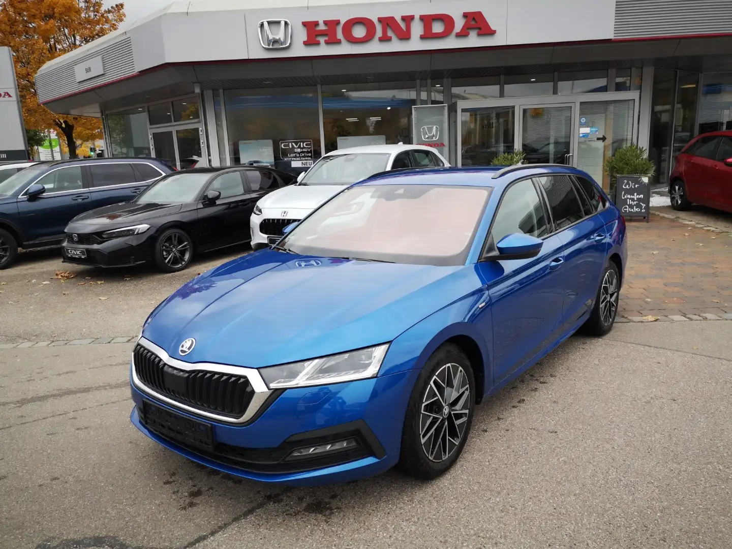 Skoda Octavia Combi 1.5 TSI Clever Matrix*Navi*4xSHZ* Blauw - 2