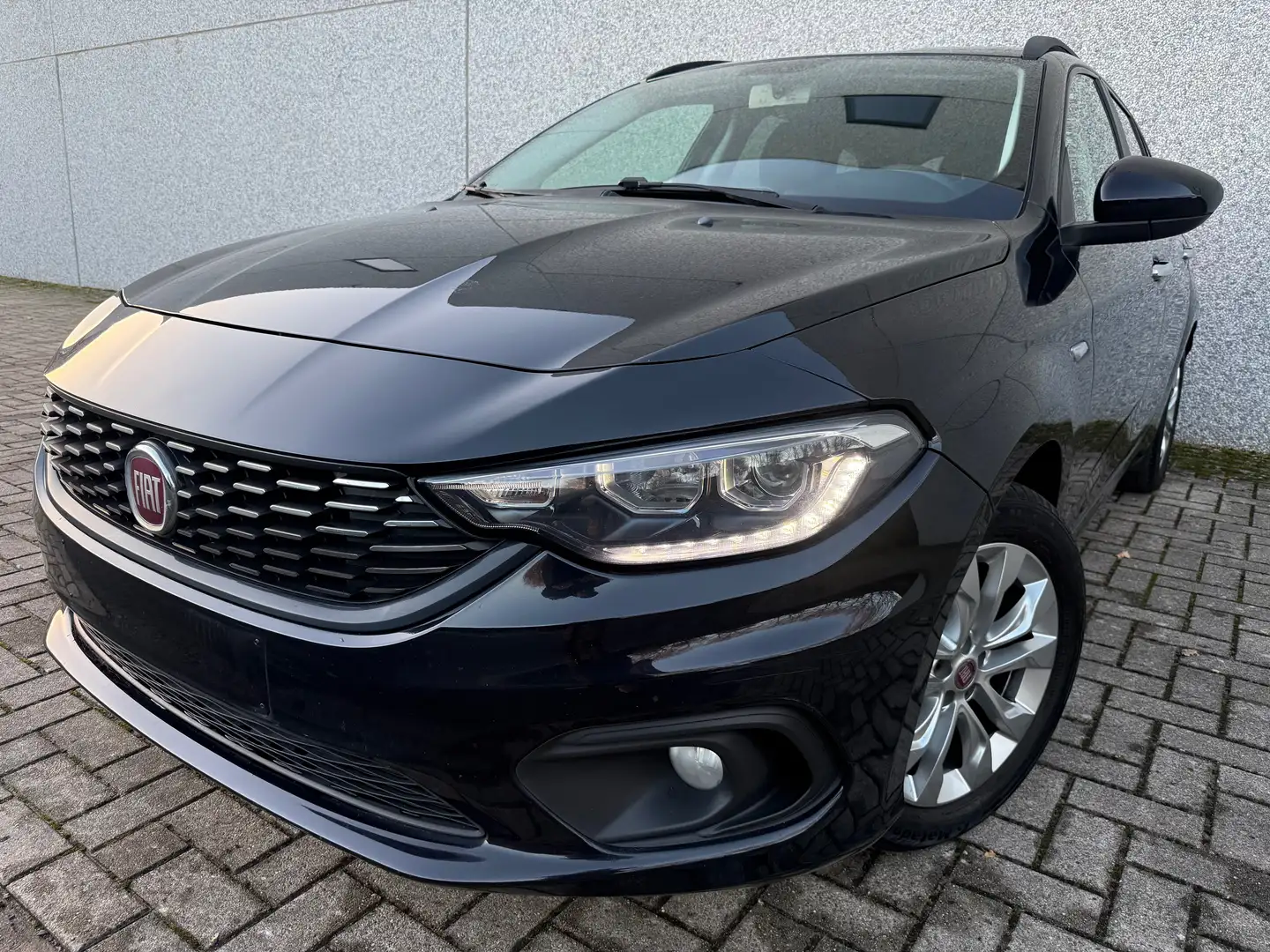 Fiat Tipo Tipo SW 1.4i S-Design (EU6d-TEMP) Garantie 12mois Noir - 1