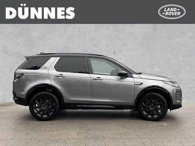 Land Rover Discovery Sport view 6