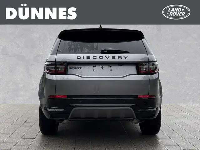 Land Rover Discovery Sport view 7