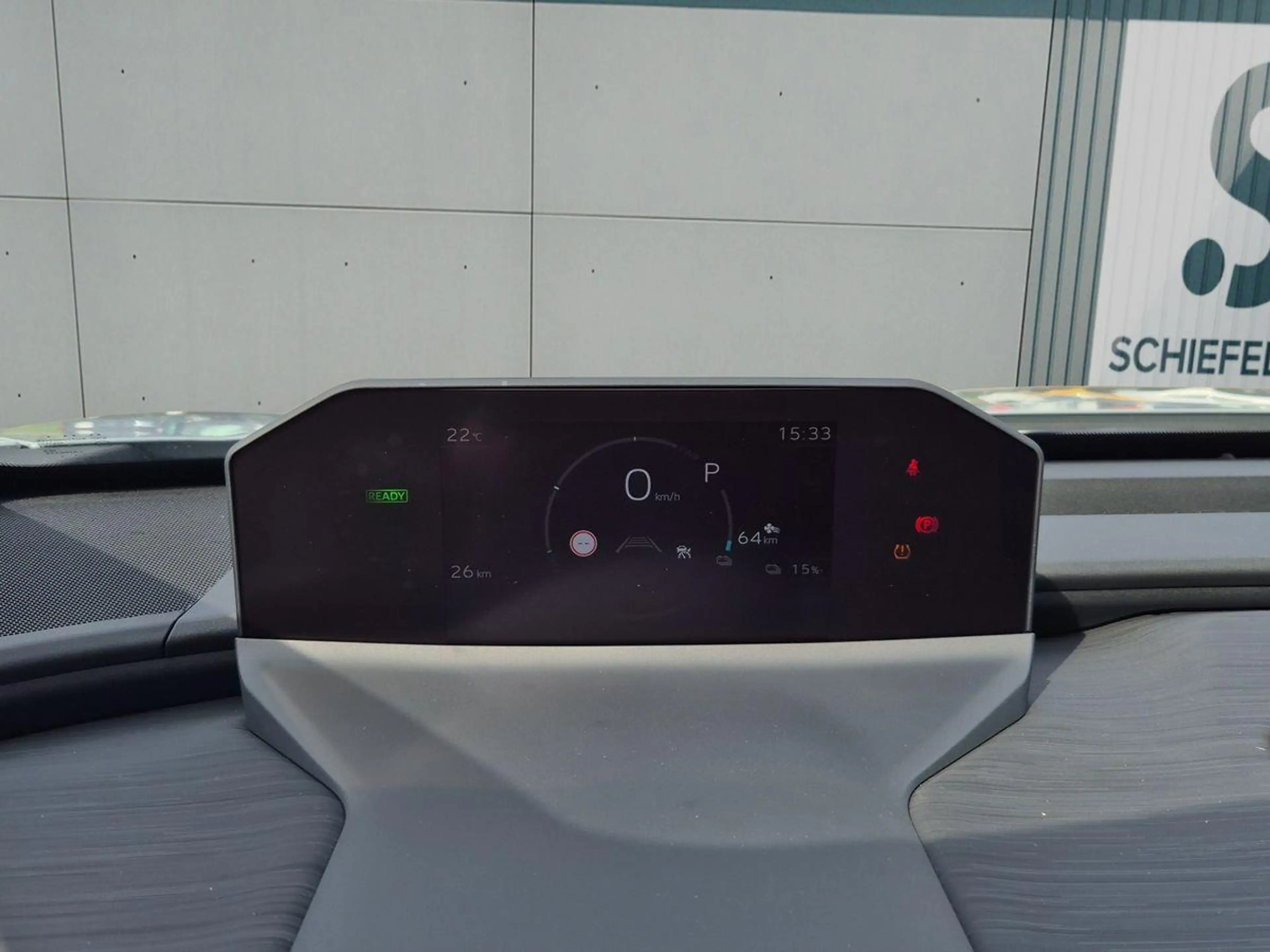 Toyota C-HR + Lounge AWD PanoDach+JBL+Matrix+360° — photo 12