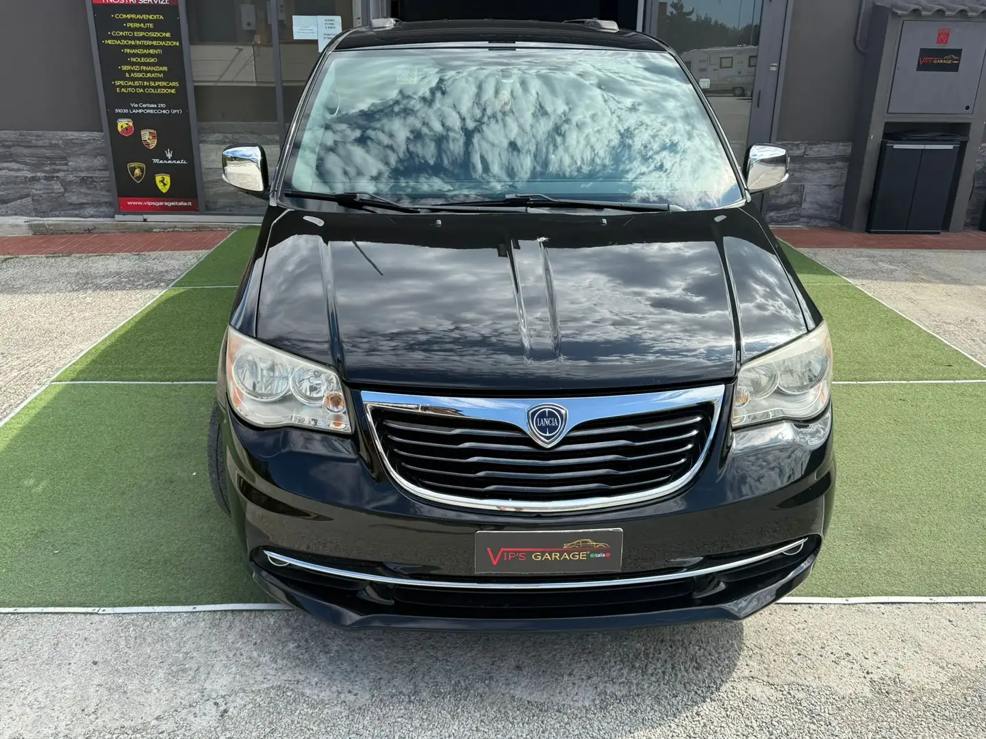 Lancia Voyager Voyager V 2.8L Silver 178cv auto Nero - 2