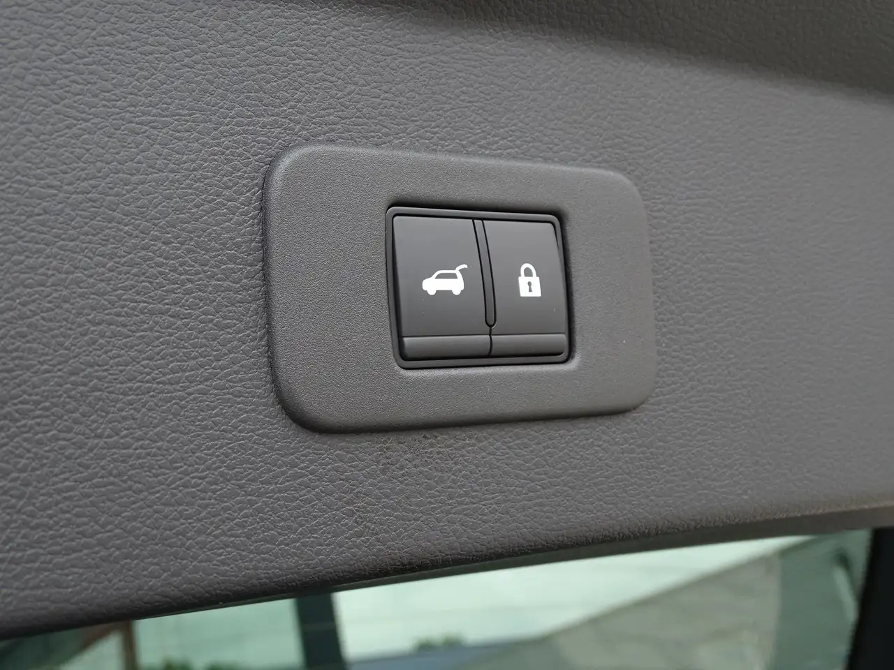Nissan Leaf 2026 — фото 18